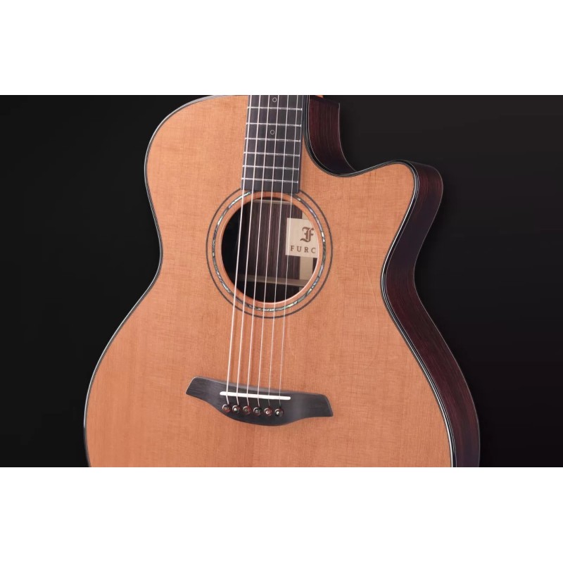 Furch Yellow GC CR LR baggs table