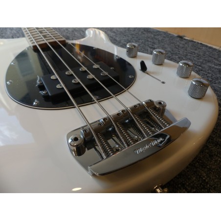 Music Man Sterling 4 micro H blanche